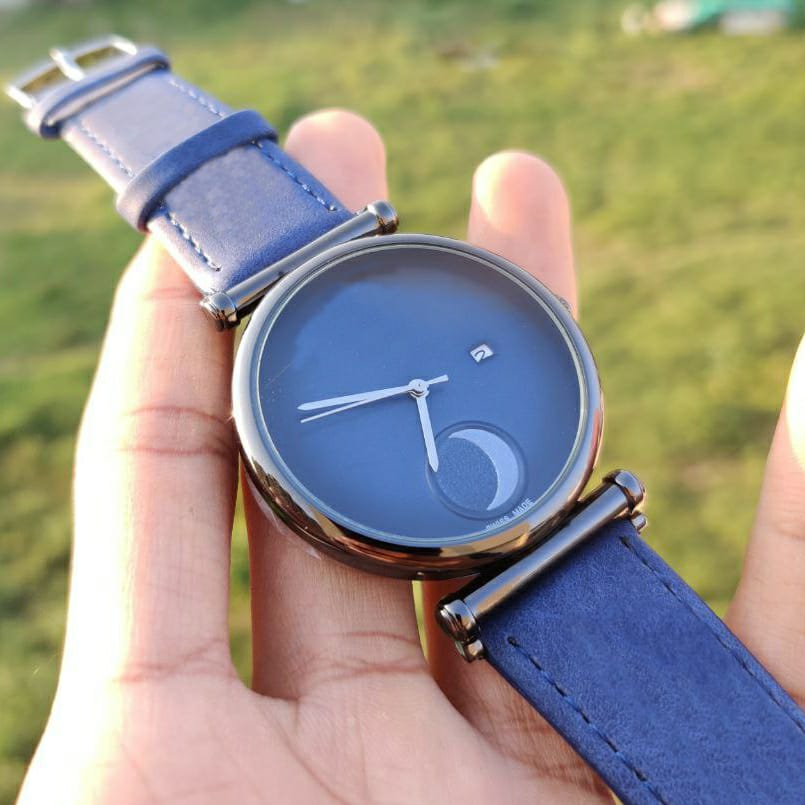 Blue Leather Belt Blue Dial Date Dashing Watch