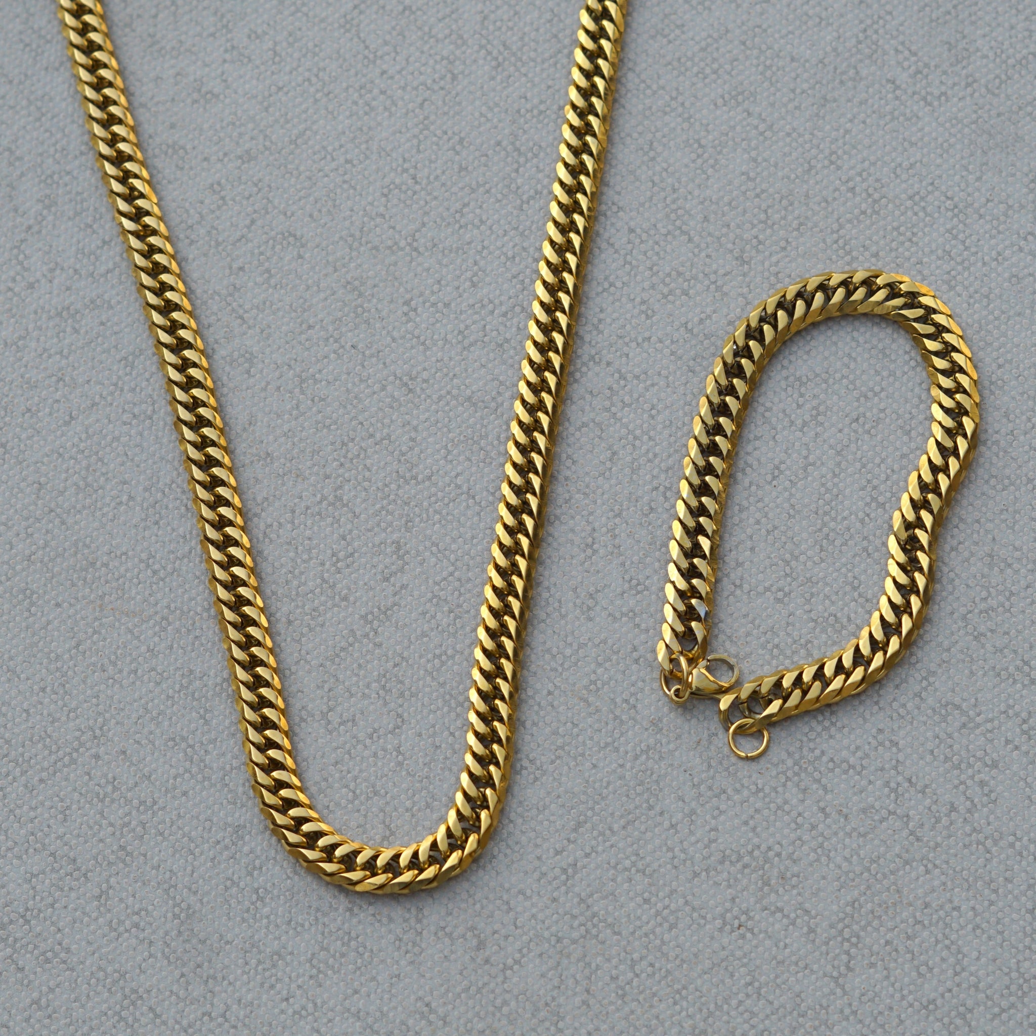 Venom Unisex Gold Cuban Chain & Bracelet Combo
