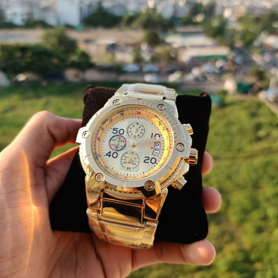 Luxurious Mens Gold Analogue Stainless Steel Belt Watch
